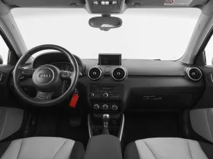 Audi  8
