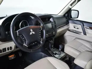 Mitsubishi  10