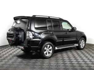 Mitsubishi  5
