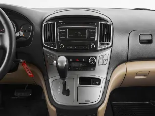 Hyundai  13