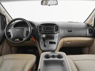 Hyundai  8