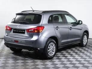 Mitsubishi  3