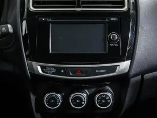 Mitsubishi  8