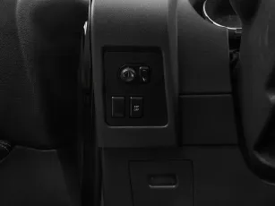 Nissan  13
