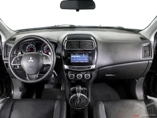 Mitsubishi  9