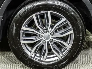 Geely  8