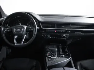 Audi  7