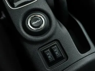 Mitsubishi  18