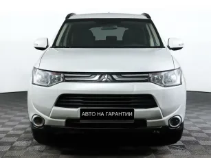 Mitsubishi  2
