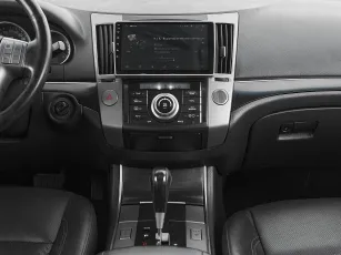 Hyundai  16