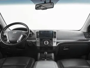 Hyundai  8