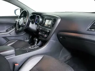 Kia  10