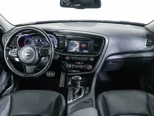Kia  11