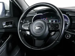 Kia  14