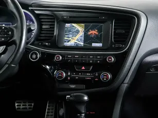 Kia  16