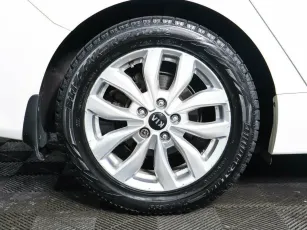 Kia  7