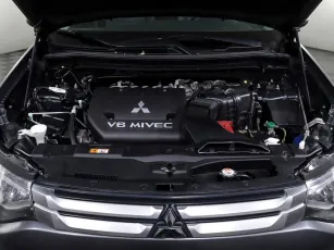 Mitsubishi  7