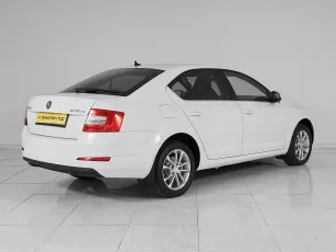 Skoda  6