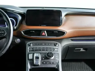 Hyundai  11