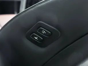 Hyundai  24