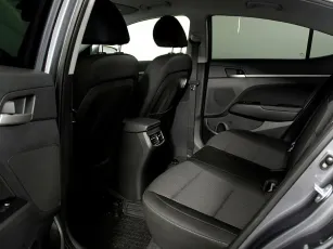 Hyundai  12