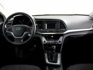 Hyundai  8