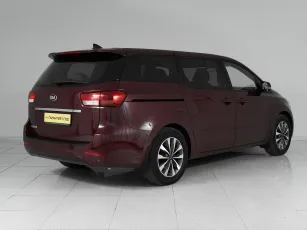 Kia  6