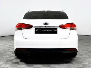 Kia  4