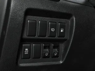 Nissan  13