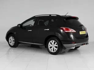 Nissan  6