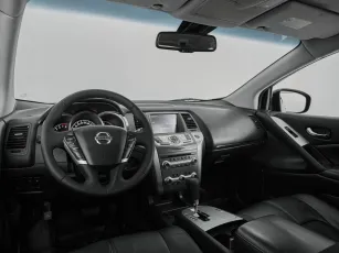 Nissan  7