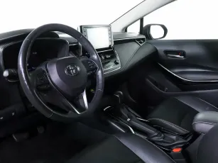 Toyota  11