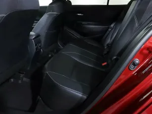 Toyota  16
