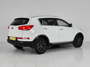 Kia  4