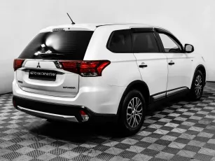 Mitsubishi  5