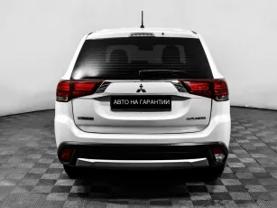 Mitsubishi  6