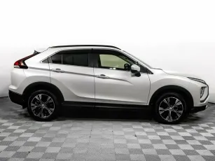 Mitsubishi  4