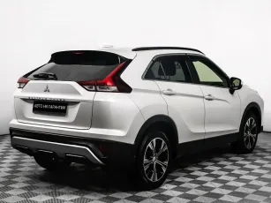 Mitsubishi  5