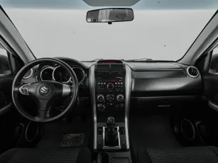 Suzuki  8