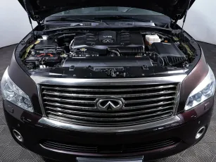 Infiniti  6