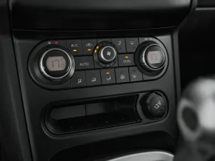 Nissan  14