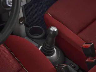 Mitsubishi  18