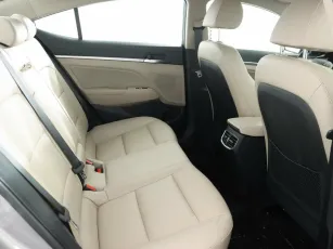 Hyundai  12