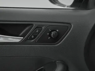 Volkswagen  12