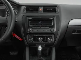 Volkswagen  13