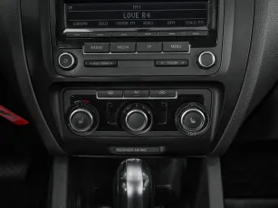 Volkswagen  14