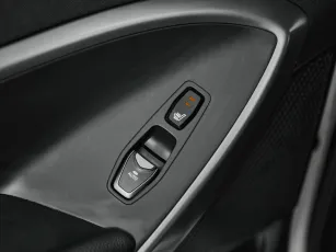 Hyundai  13