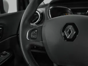 Renault  11