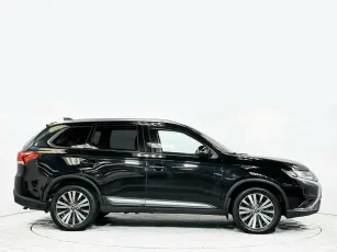 Mitsubishi  4