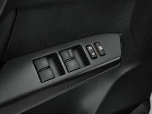 Toyota  15